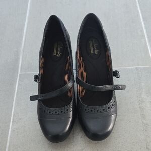 Clarks Women's Black Mary Jane Flats